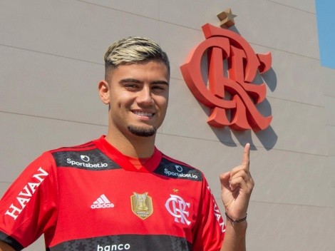 Andreas topa reduzir 'drasticamente' os salários e recebe resposta do Flamengo