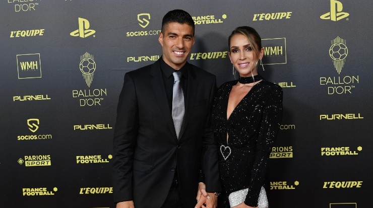 Luis Suárez y su esposa Sofía Balbi. (Aurelien Meunier/Getty Images)