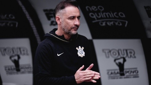 Ettore Chiereguini/AGIF - Vítor Pereira no comando do Timão.
