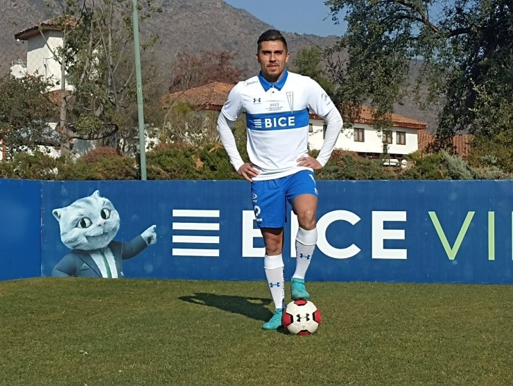 César Pinares Universidad Católica