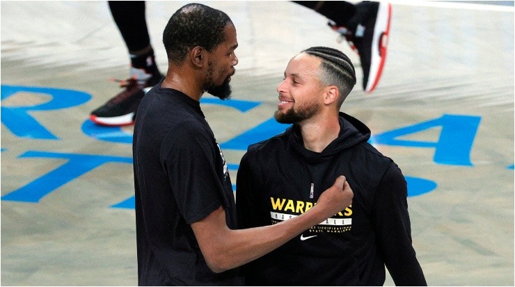 Kevin Durant y Stephen Curry (Foto: Getty Images)