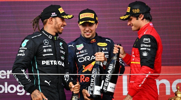Sainz, Checo y Hamilton; el podio de Silverstone. (Getty Images)