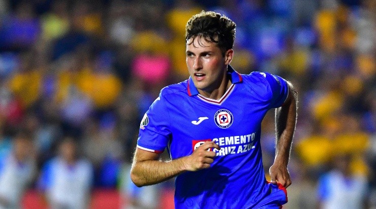 Santi Giménez ilusiona a todo Cruz Azul. (Imago 7)