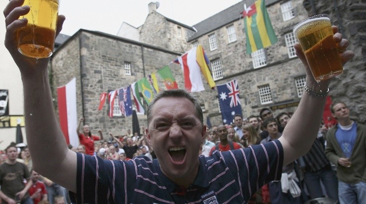 Qatar 2022, Beer, Fans, FIFA World Cup