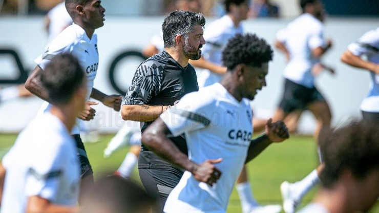 Gattuso en entrenamiento con Valencia.