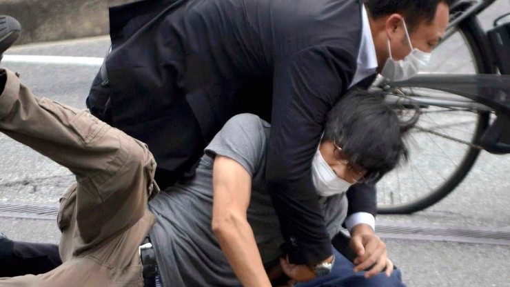 Tetsuya Yamagami fue detenido.