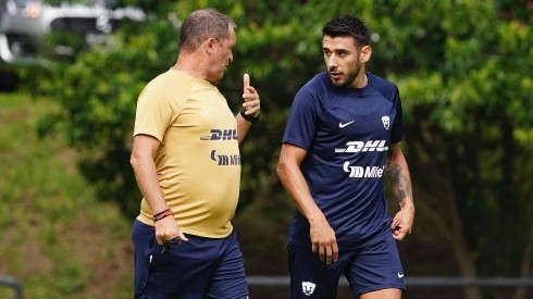 Eduardo Salvio podría debutar este sábado en Pumas.