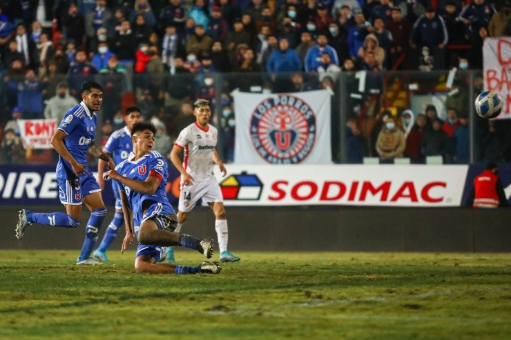 Bastián Tapia sufre un desgarro | Foto: Agencia Uno 