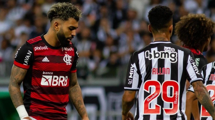 Foto: Fernando Moreno/AGIF - Jogo de ida teve derrota do Flamengo.