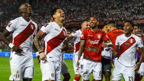 Un giro inesperado: así quedaría la tabla si FIFA le da la razón a Perú. (Foto: Getty Images)