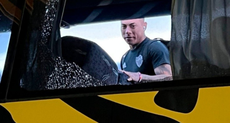 Eduardo Vargas Atlético Mineiro Flamengo