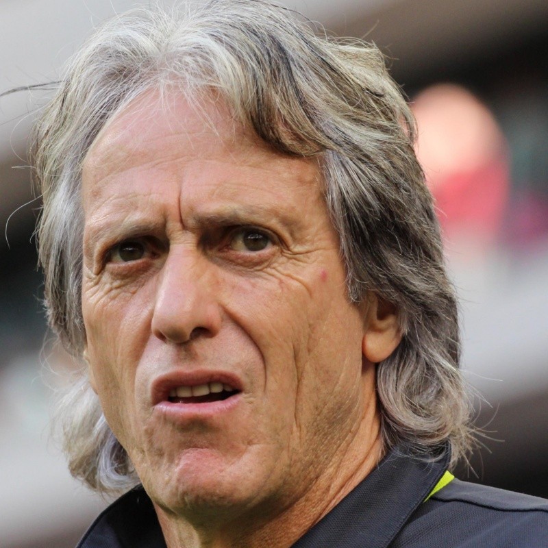 Jorge Jesus pode fazer Santos ganhar ‘bolada’ por defensor