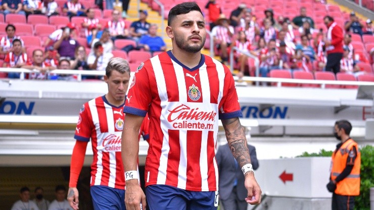 Alexis Vega en el primer partido de Chivas en el torneo Apertura 2022.
