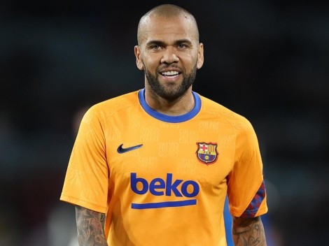 Dani Alves y Pumas UNAM: la directiva hizo una "pequeña" adhesión a la oferta