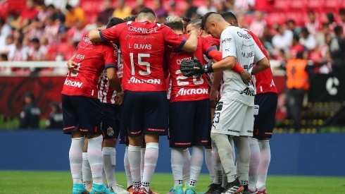 Captan a jugador de Chivas en un antro de Guadalajara
