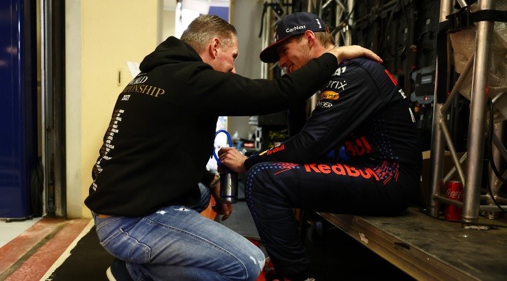 Jos y Max, juntos tras la consagración en 2021. (Getty Images)