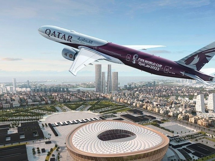 Qatar Airways homenageia Paris Saint-Germain em avião