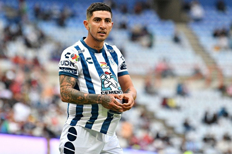 En el último mercado, Chivas negoció para repatriar a Guzmán. Créditos: Imago7