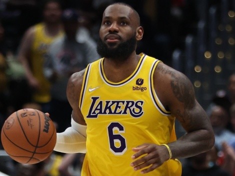 How many points per game does LeBron James need to lead the NBA in total points?