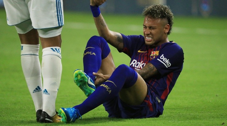 (Photo by Mike Ehrmann/Getty Images) - Ida de Neymar ao Barcelona pode trazer um prejuízo dos grandes.