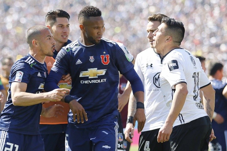 Gonzalo Fierro disputando el Superclásico | Foto: Agencia Uno 