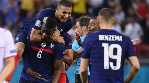 Francia en festejo de gol.