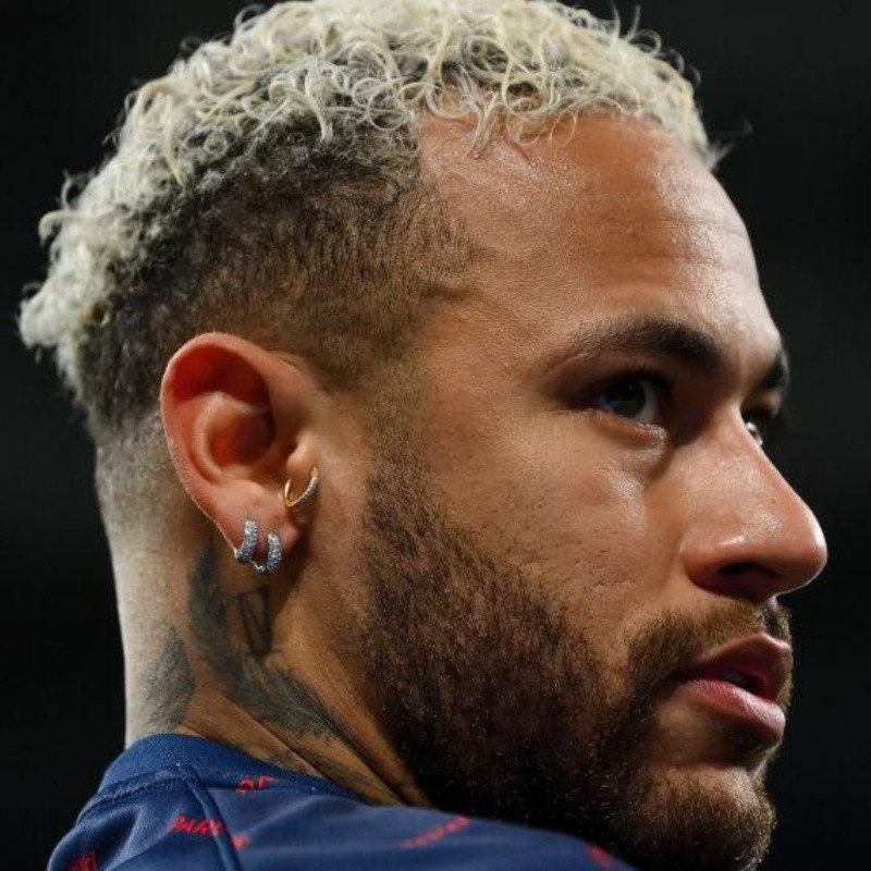 Tribunal marca julgamento da polêmica contratação de Neymar pelo Barcelona