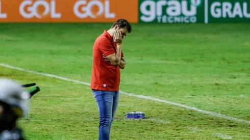 Rafael Vieira/AGIF - Elano, treinador do Timbu.