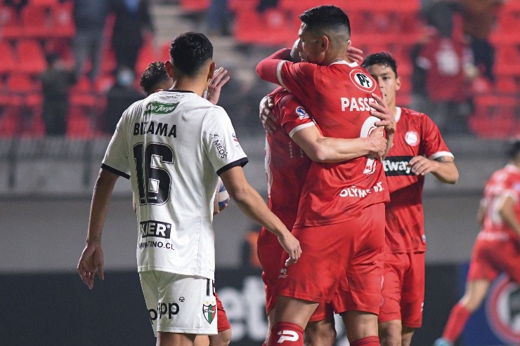 Los cementeros lograron la igualdad en la agonía | Foto: Agencia Uno 