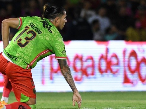 ¡Confirmado! Carlos Salcedo jugó mareado ante Toluca