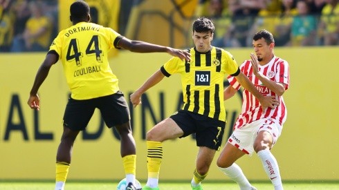 Gio Reyna con Borussia Dortmund ante Antalyaspor