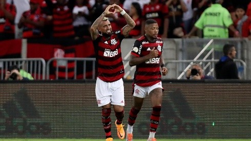 Arturo Vidal y su primera anotación con el Flamengo