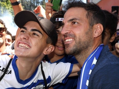 La calurosa bienvenida de Fábregas en la Serie B