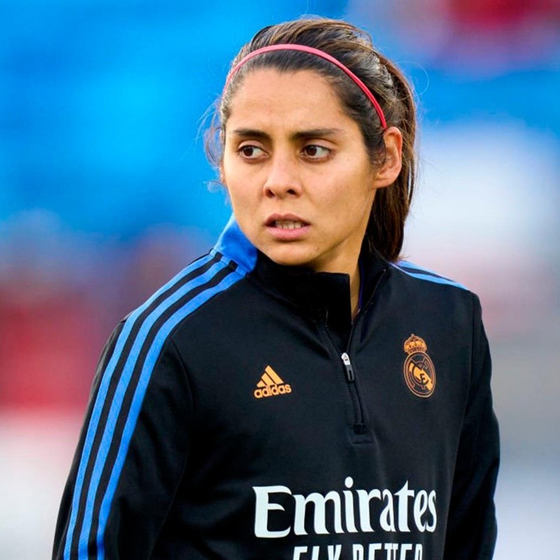 Kenti Robles vuelve a recibir un mimo del Real Madrid