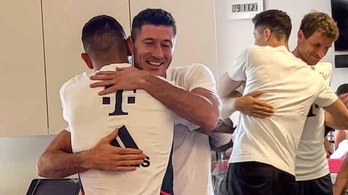 Lewandowski visitó a Bayern Múnich.