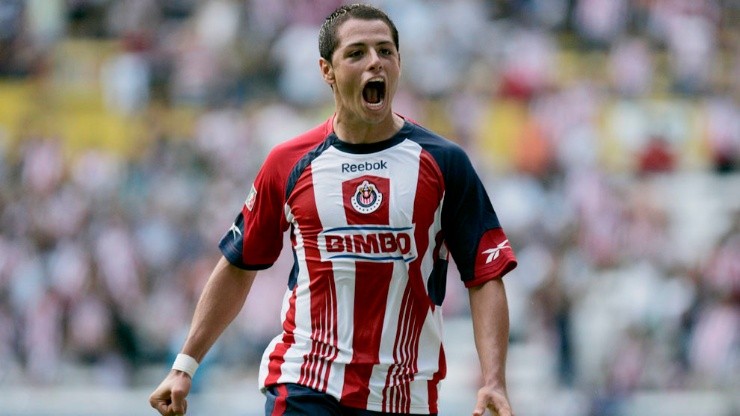 Chicharito se enfrentará al club que lo vio hacer sus primeras armas. Créditos: Marca
