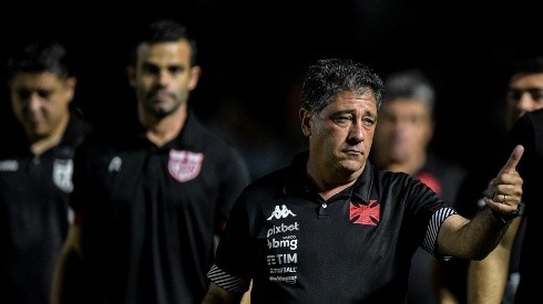 Agif/Thiago Ribeiro - Emílio Faro ganha um lateral-direito no Vasco