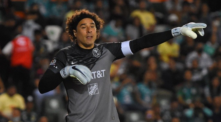 Ochoa indica desde el fondo. (Imago 7)