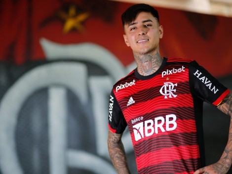 Pulgar chocho de poder compartir camarín con Vidal en el Flamengo
