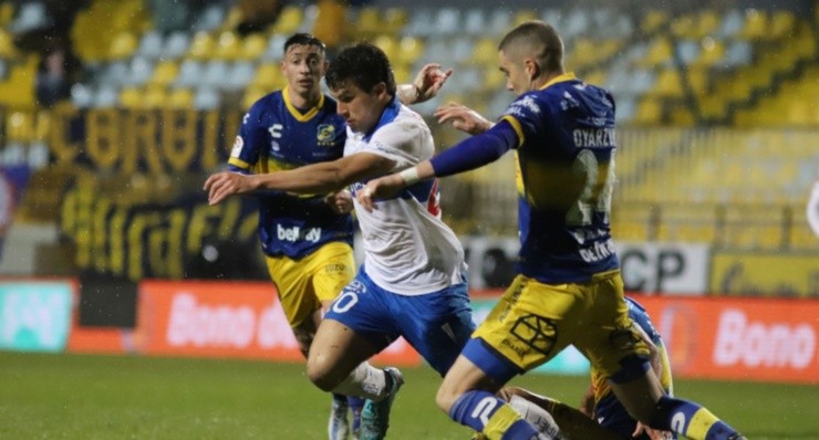 Universidad Católica Everton