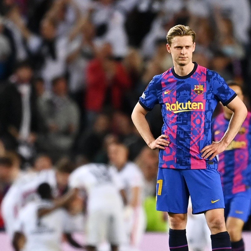 Manchester United insiste por Frenkie de Jong y ofrecería un tentador trueque