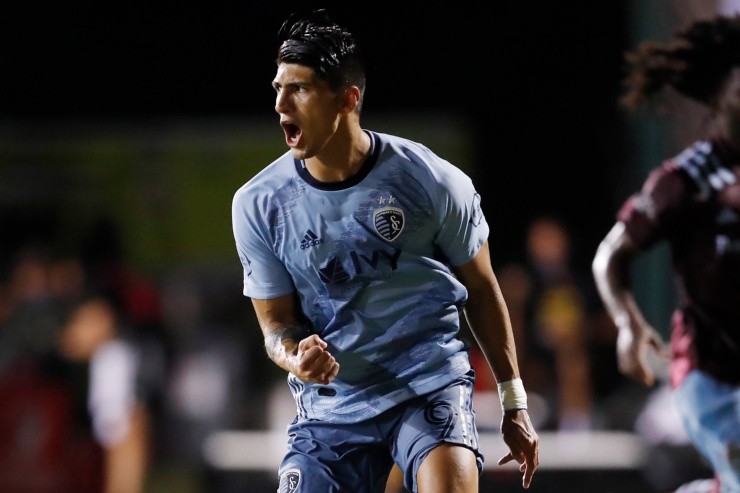 Alan Pulido Sporting Kansas City