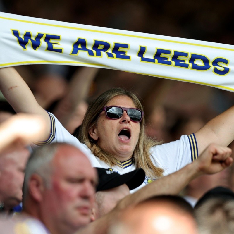 Leeds perdió 10 mil camisetas para sus fanáticos en el océano