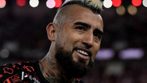 Thiago Ribeiro/AGIF - Vidal revela bastidores de chegada ao Flamengo