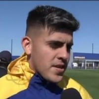 Brandon Cortés y su espejo para anotar de tiro libre por Boca Juniors: 'Miraba a Román Riquelme'