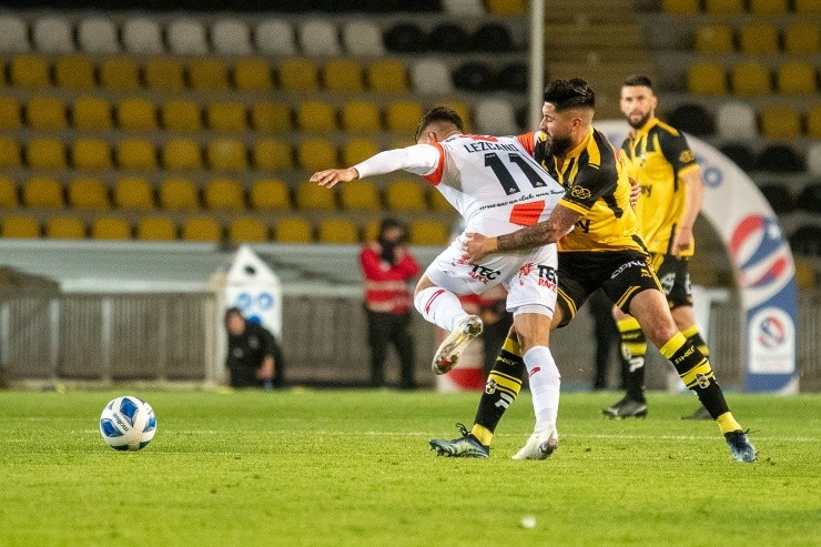Un disputado partido se vivió en Coquimbo | Foto: Agencia Uno 