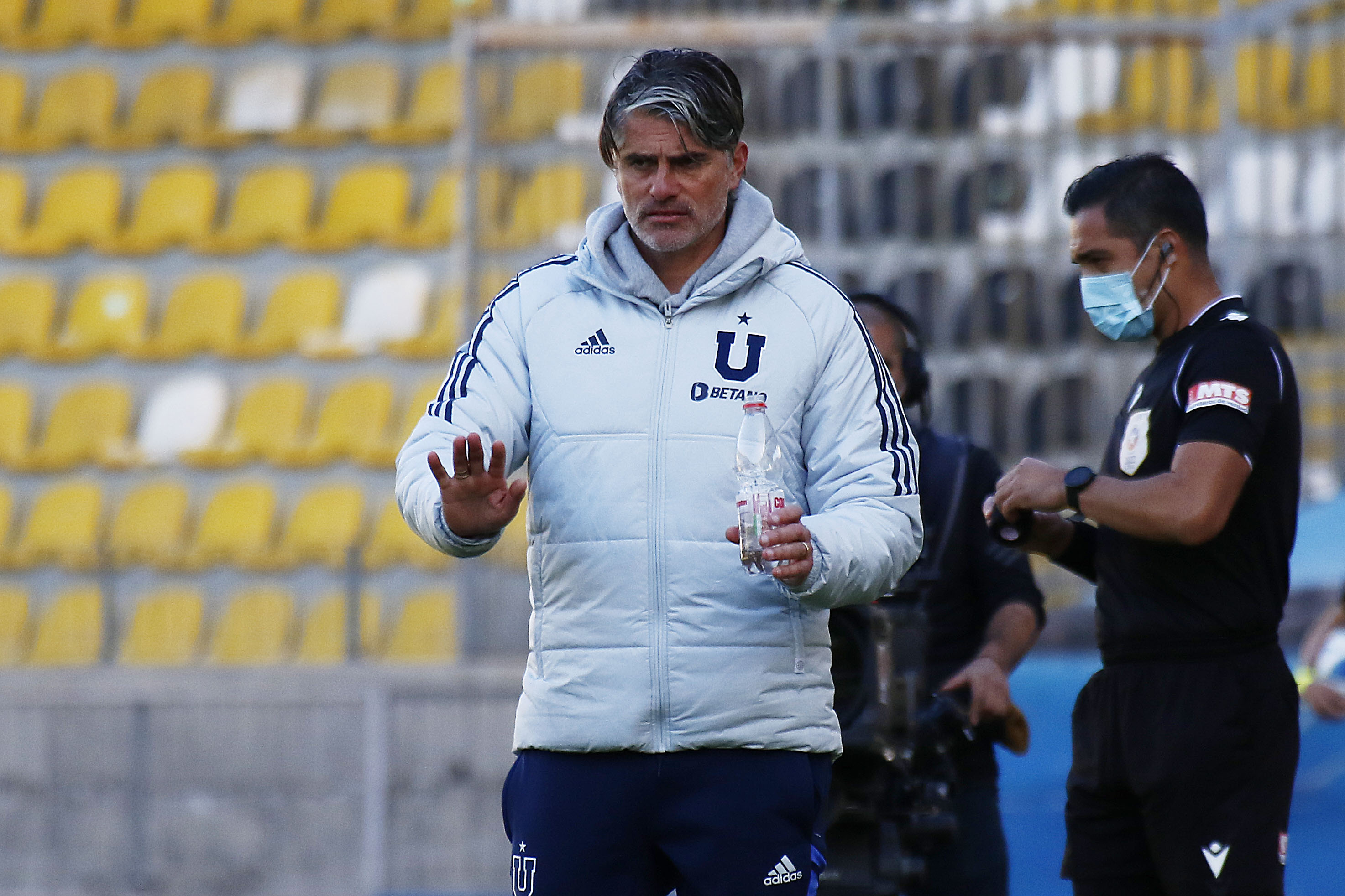 López respalda a morir a los juveniles de la U | Foto: Agencia Uno 