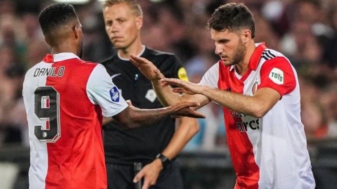 Giménez en su debut con el Feyenoord
