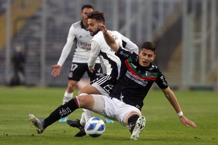 Bouzat en el duelo ante Palestino | Foto: Agencia Uno   
