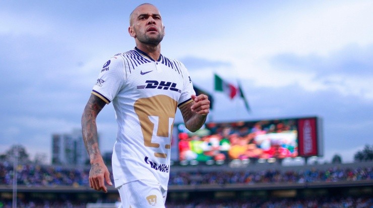 CIUDAD DE MEXICO, MEXICO - AGOSTO 13: Dani Alves del Pumas durante el juego de la jornada 8 del Torneo Apertura 2022 de la Liga BBVA MX en el Estadio Olímpico Universitario el 13 de Agosto de 2022 en la Ciudad de Mexico, Mexico. (Foto: Mauricio Salas/JAM MEDIA)